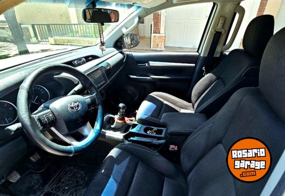 Camionetas - Toyota Hilux l/16 2.4 DC 4x2TDI 2018 Diesel 142000Km - En Venta