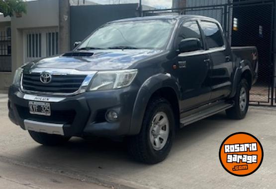 Camionetas - Toyota hilux 2012 Diesel 230000Km - En Venta