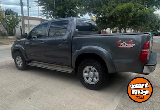 Camionetas - Toyota hilux 2012 Diesel 230000Km - En Venta