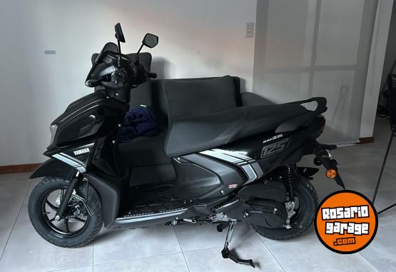 Motos - Yamaha Ray Zr 125 2023 Nafta 8000Km - En Venta