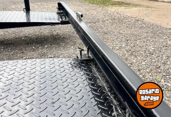 Camiones y Gras - Trailers con suspencin neumtica - En Venta