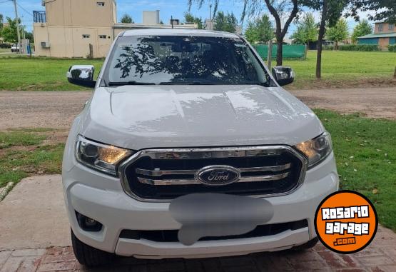 Camionetas - Ford Ranger xlt 2022 GNC 26000Km - En Venta