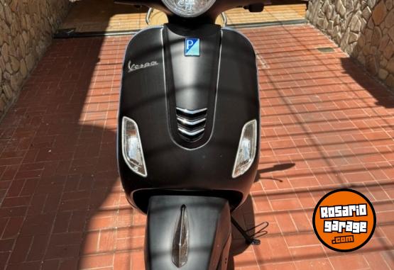 Motos - Piaggio Vespa 2017 Nafta 3000Km - En Venta