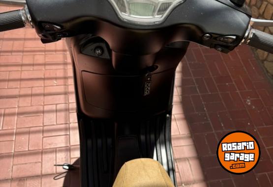 Motos - Piaggio Vespa 2017 Nafta 3000Km - En Venta