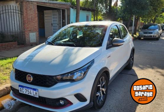 Autos - Fiat Argo hgt 2018 Nafta 76000Km - En Venta