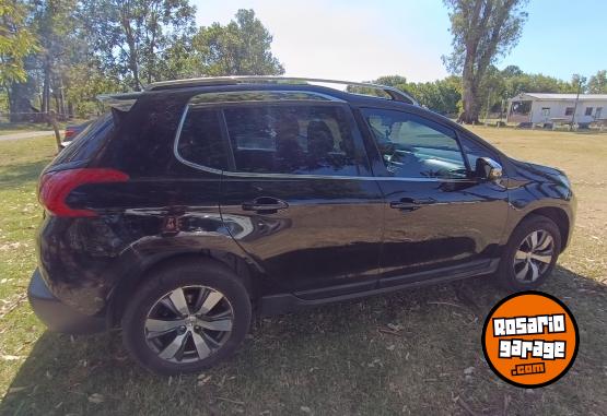 Autos - Peugeot 2008 2017 Nafta 130000Km - En Venta