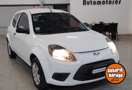 Autos - Ford KA 2012 Nafta 125000Km - En Venta