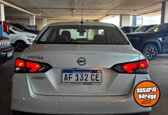 Autos - Nissan Versa Advance 2021 Nafta 66000Km - En Venta