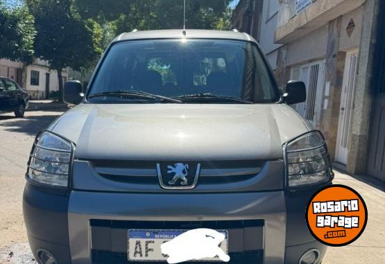 Utilitarios - Peugeot Parnert 2021 Diesel 45000Km - En Venta