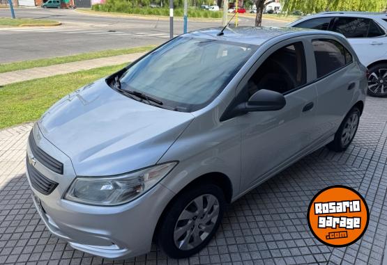 Autos - Chevrolet ONIX LT 1.4 5P 2014 Nafta 140000Km - En Venta