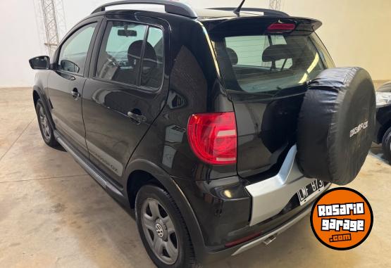 Autos - Volkswagen CROSS FOX COMFORTLINE 1.6 2012 Nafta 150000Km - En Venta