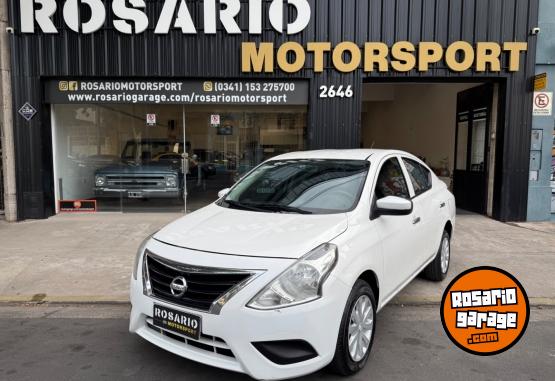 Autos - Nissan Versa 2019 GNC 130000Km - En Venta