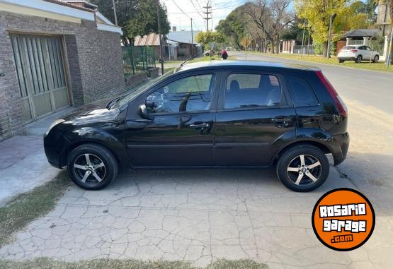 Autos - Ford Fiesta Ambiente 2009 Nafta 241000Km - En Venta