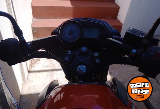 Motos - Bajaj Ns 125 2021 Nafta 24000Km - En Venta