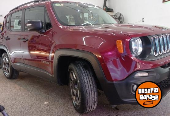 Camionetas - Jeep Renegade 2016 Nafta 100000Km - En Venta