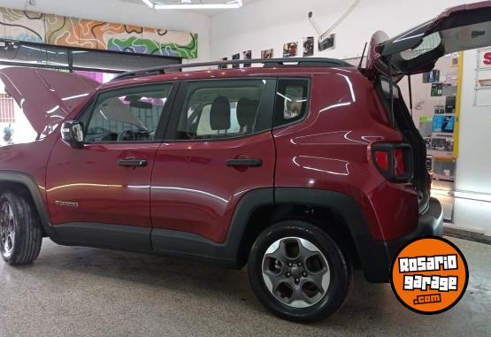 Camionetas - Jeep Renegade 2016 Nafta 100000Km - En Venta