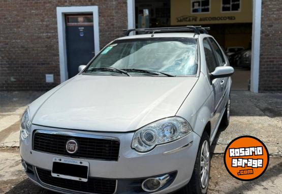 Autos - Fiat Siena 2009 GNC 200000Km - En Venta