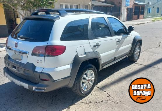 Autos - Fiat Palio weenkd 2015 Nafta  - En Venta