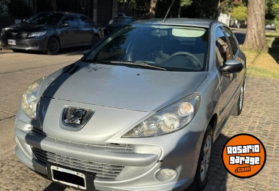 Autos - Peugeot 207 2013 Nafta 111111Km - En Venta