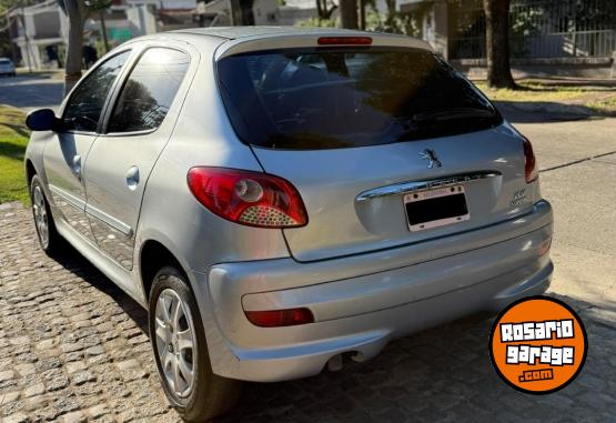 Autos - Peugeot 207 2013 Nafta 111111Km - En Venta