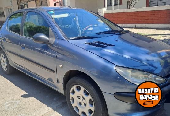 Autos - Peugeot 206 2006 Nafta 250000Km - En Venta