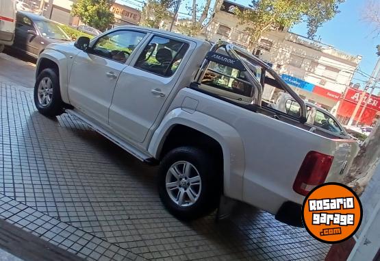 Camionetas - Volkswagen Amarok NO hilux s10 range 2015 Diesel 155000Km - En Venta