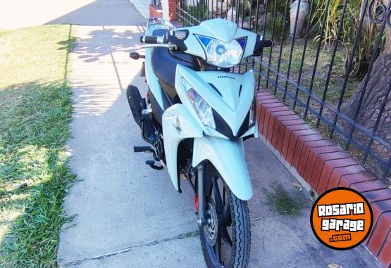 Motos - Honda Wave 110 2023 Nafta 9000Km - En Venta