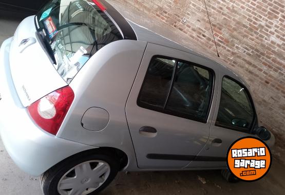 Autos - Renault Clo 5 puertas 2006 Nafta 120000Km - En Venta