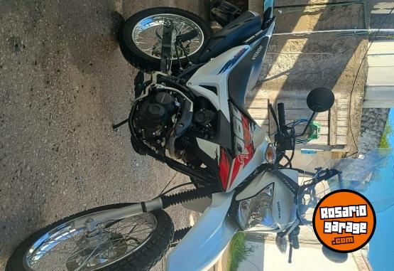 Motos - Honda Xr 190 2023 Nafta 7500Km - En Venta