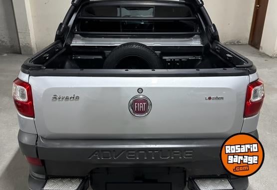 Camionetas - Fiat Strada Adventure 2017 GNC 112000Km - En Venta