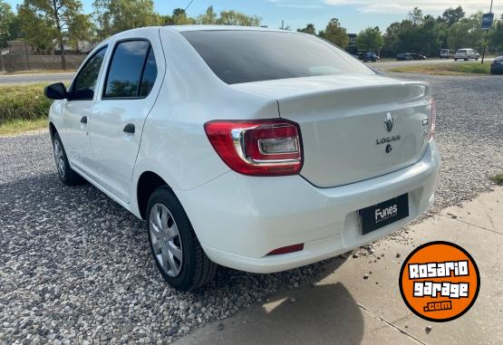 Autos - Renault Logan Life 1.6 2021 Nafta 40000Km - En Venta