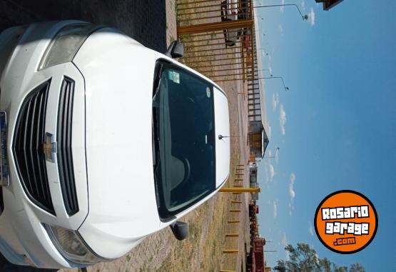 Autos - Chevrolet Prisma 2017 GNC 165000Km - En Venta