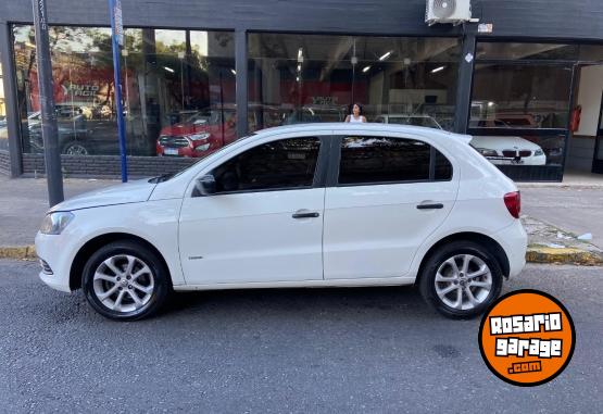 Autos - Volkswagen GOL TREND 2016 Nafta 150000Km - En Venta