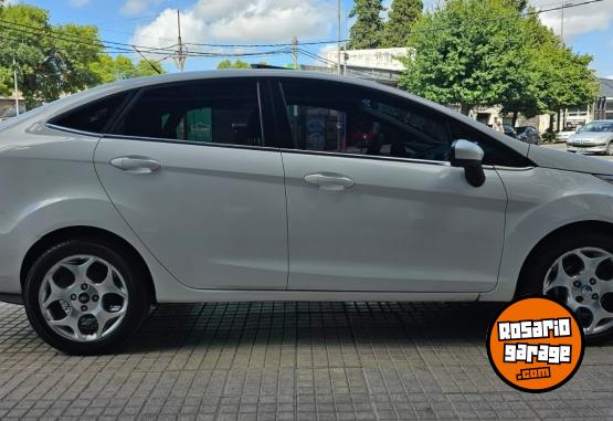 Autos - Ford FIESTA KINETIC TREND PLUS 2011 Nafta 159000Km - En Venta