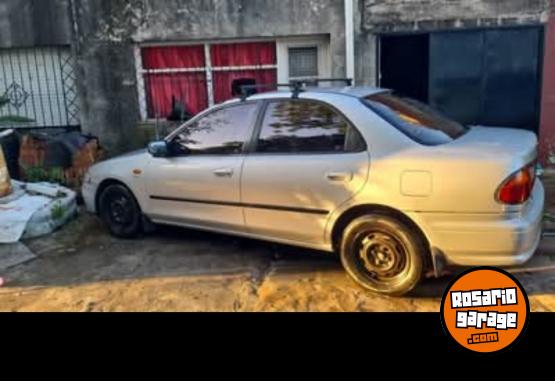 Autos - Mazda 323f 1998 GNC 260000Km - En Venta