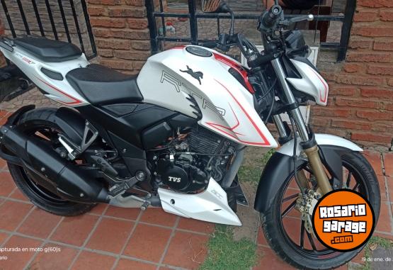 Motos - TVS Rtr 200 2023 Nafta 5800Km - En Venta