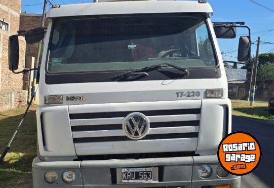 Camiones y Gras - Camion VW 17-220 Mod 2011 - En Venta