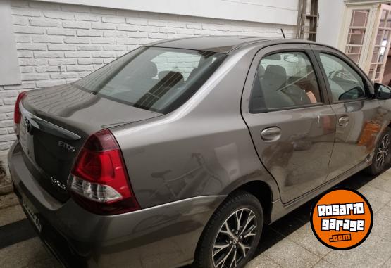 Autos - Toyota Etios 1.5 6 M/T sedan 2018 Nafta 45000Km - En Venta