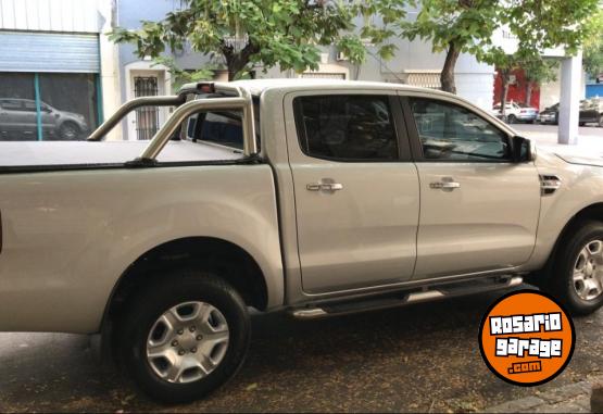 Camionetas - Ford Ranger xlt 2016 Diesel 120000Km - En Venta