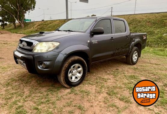 Camionetas - Toyota HILUX 3.0 SR 4X4 MT 2010 Diesel 420000Km - En Venta