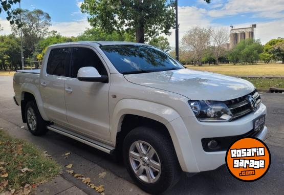 Camionetas - Volkswagen AMAROK TRENDLINE 180 HP 2014 Diesel 105000Km - En Venta