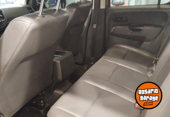 Camionetas - Volkswagen AMAROK TRENDLINE DC MT 2022 Diesel 68000Km - En Venta