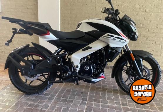 Motos - Bajaj Rouser 2024 Nafta 700Km - En Venta