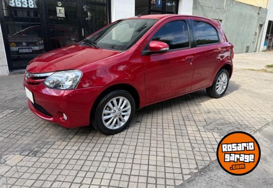 Autos - Toyota etios 2014 Nafta 48000Km - En Venta