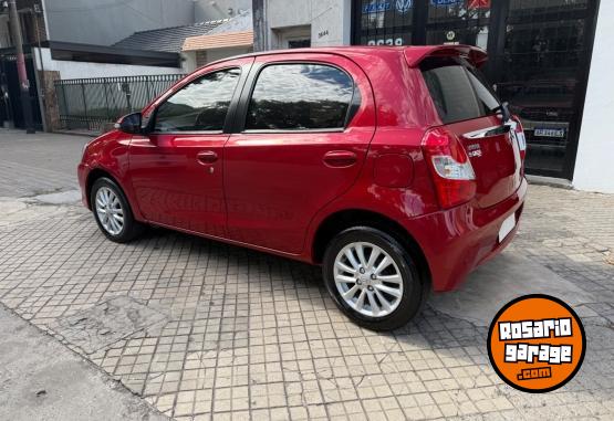 Autos - Toyota etios 2014 Nafta 48000Km - En Venta