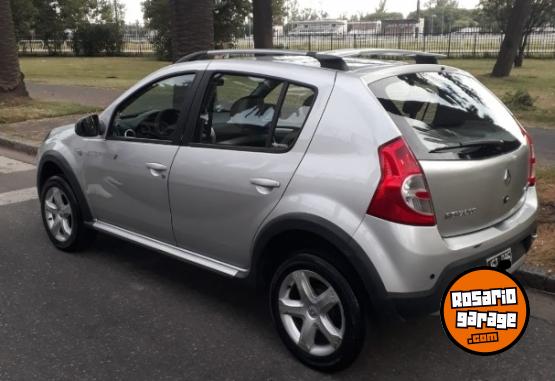 Autos - Renault Sandero stepway nico due 2010 Nafta 130000Km - En Venta