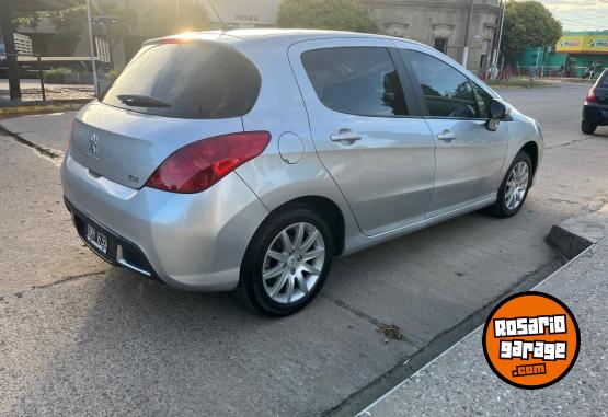 Autos - Peugeot 308 2015 Diesel 136000Km - En Venta