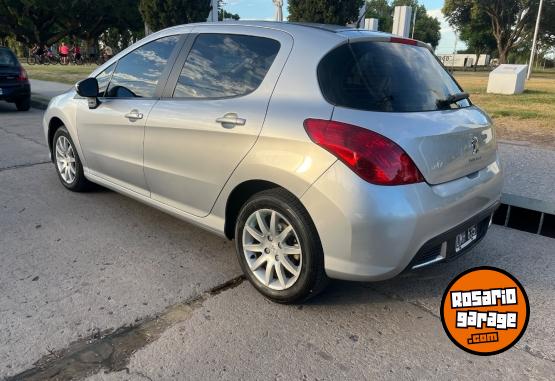 Autos - Peugeot 308 2015 Diesel 136000Km - En Venta