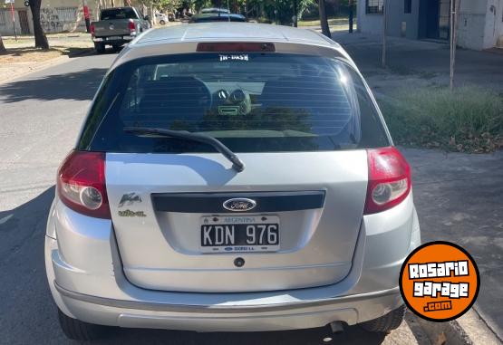 Autos - Ford Ka 2011 Nafta 140000Km - En Venta