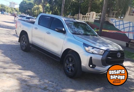 Camionetas - Toyota hilux 2022 Diesel 107000Km - En Venta